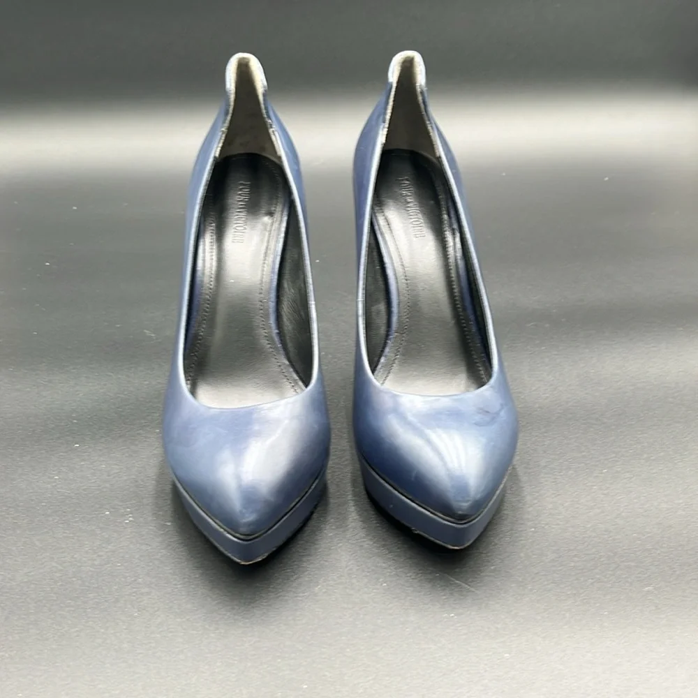 Pour La Victoire elegant pointed